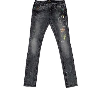 Akademiks Distressed Black Skinny Jeans